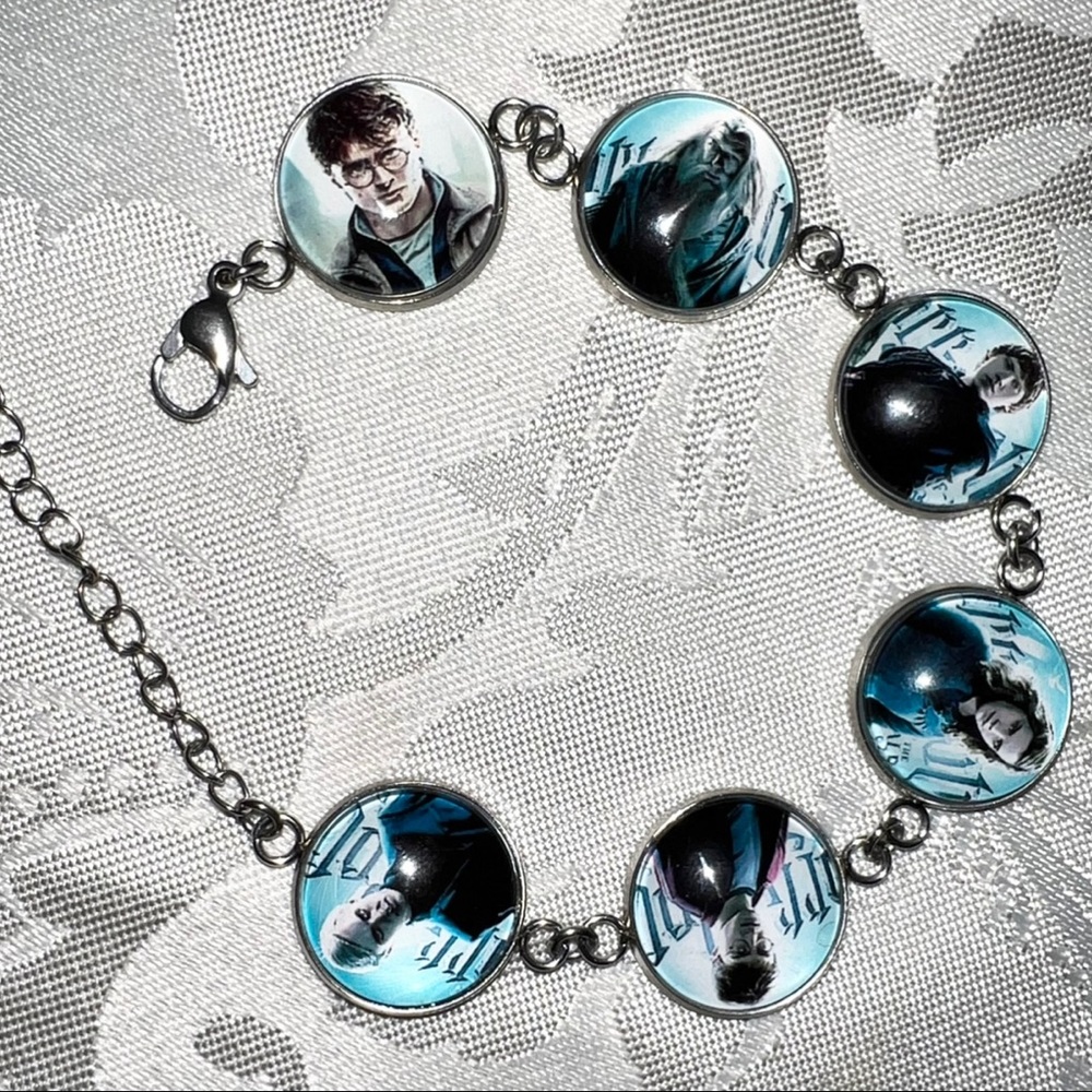 $5 PICTURE BRACELET. NEW. STAINLESS STEEL. $5 IF BUNDLED - Picture 7 of 16